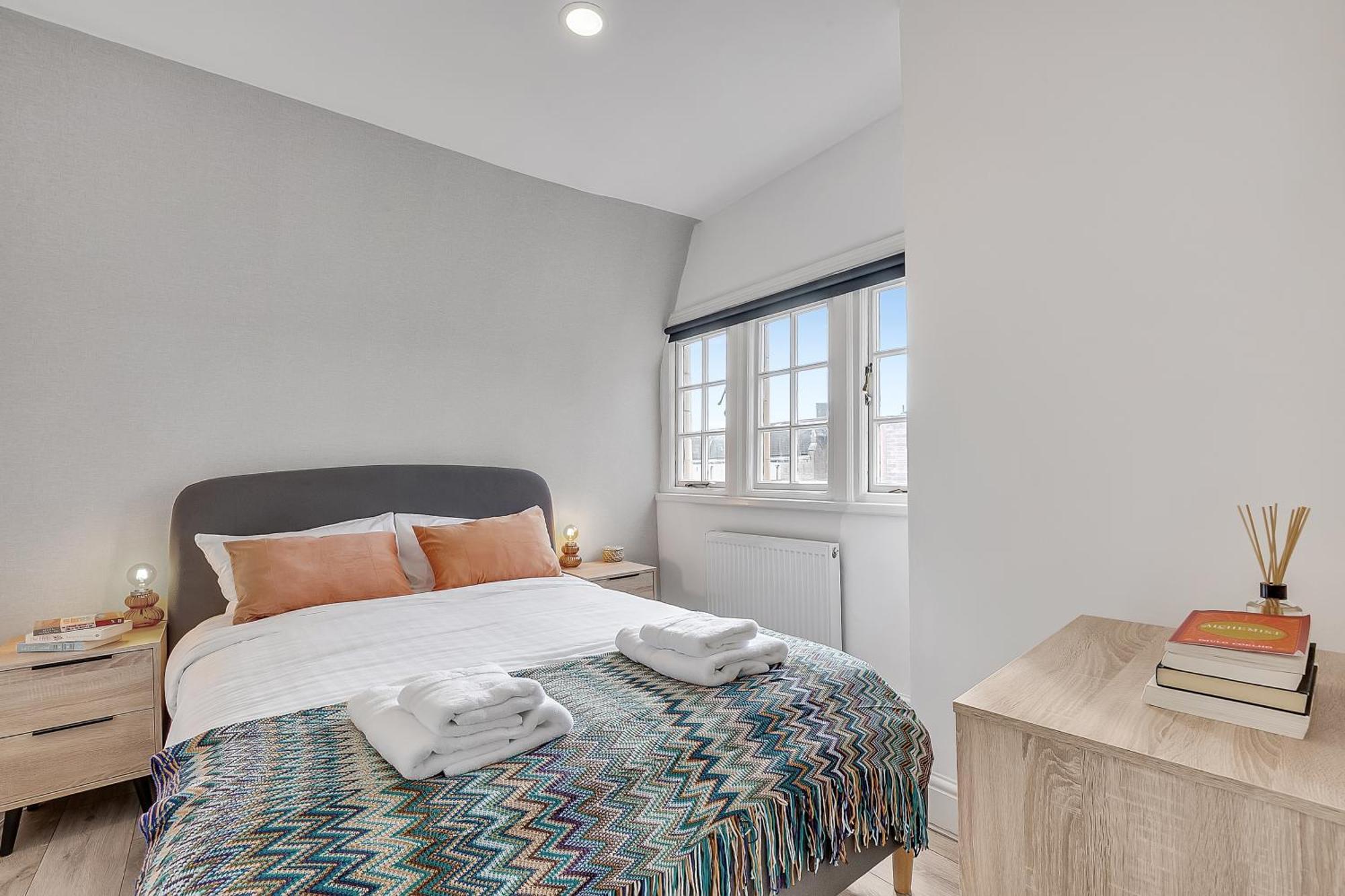 Lovely Kensington Apartments Лондон Екстер'єр фото