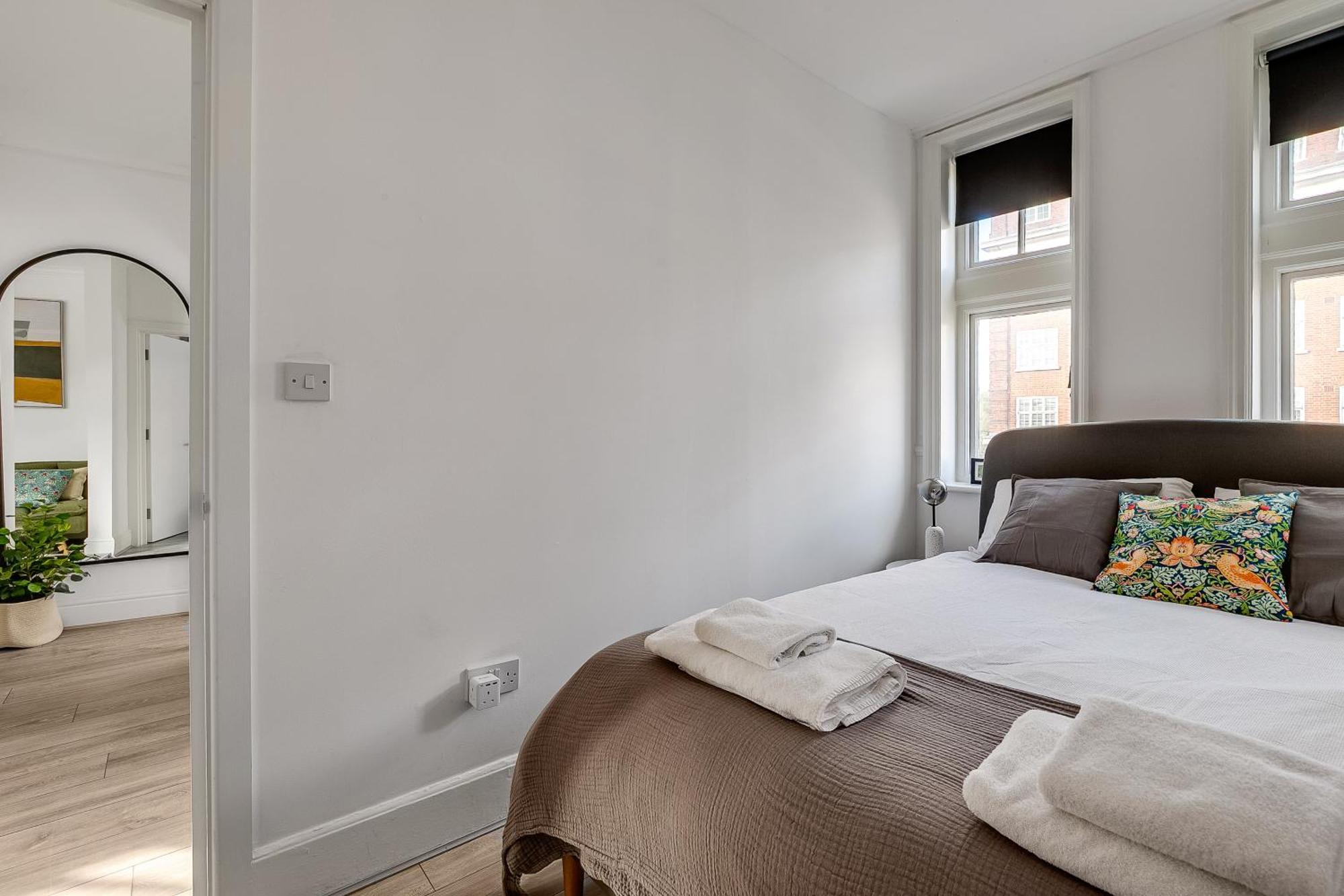 Lovely Kensington Apartments Лондон Екстер'єр фото