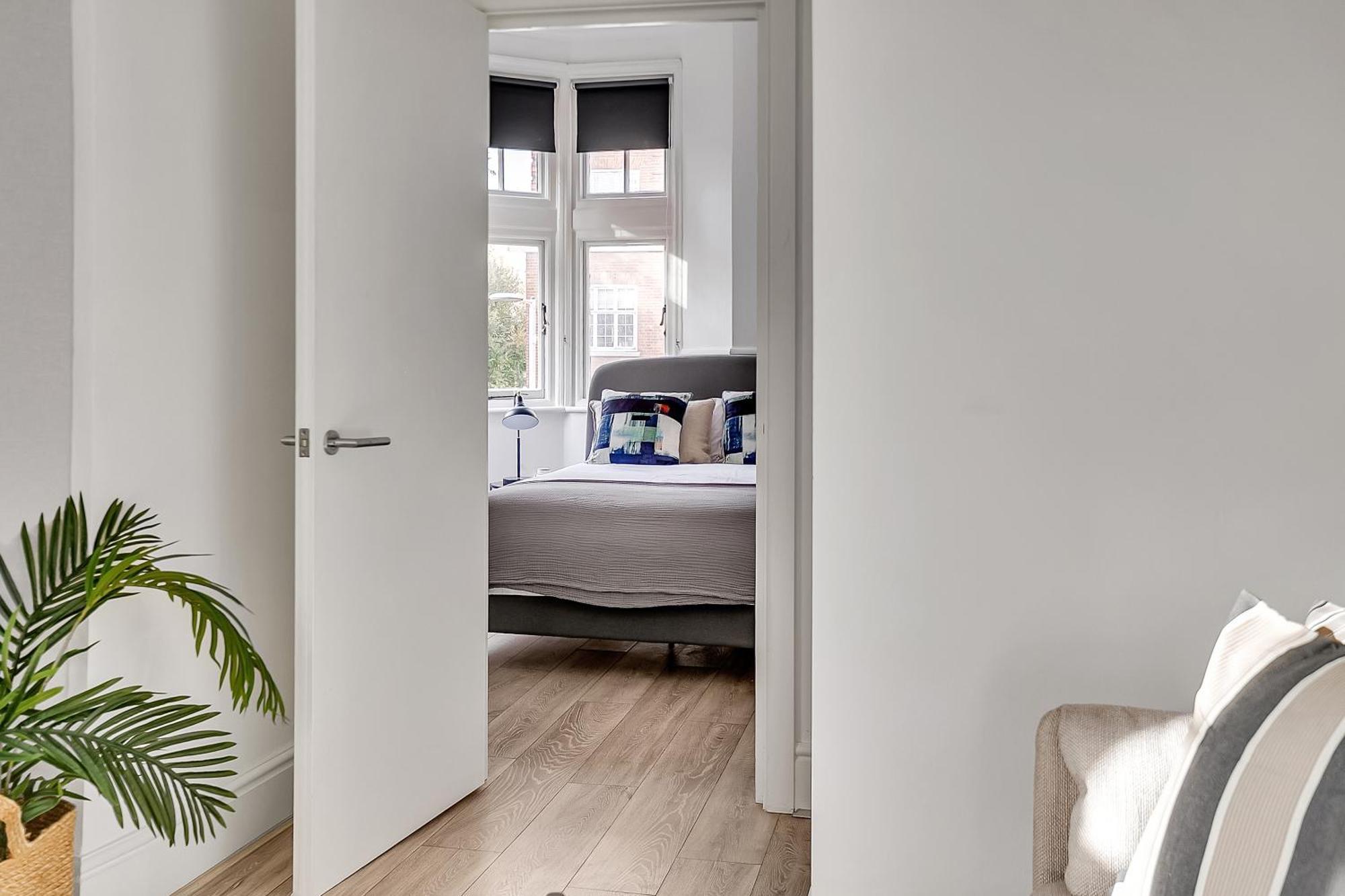 Lovely Kensington Apartments Лондон Номер фото